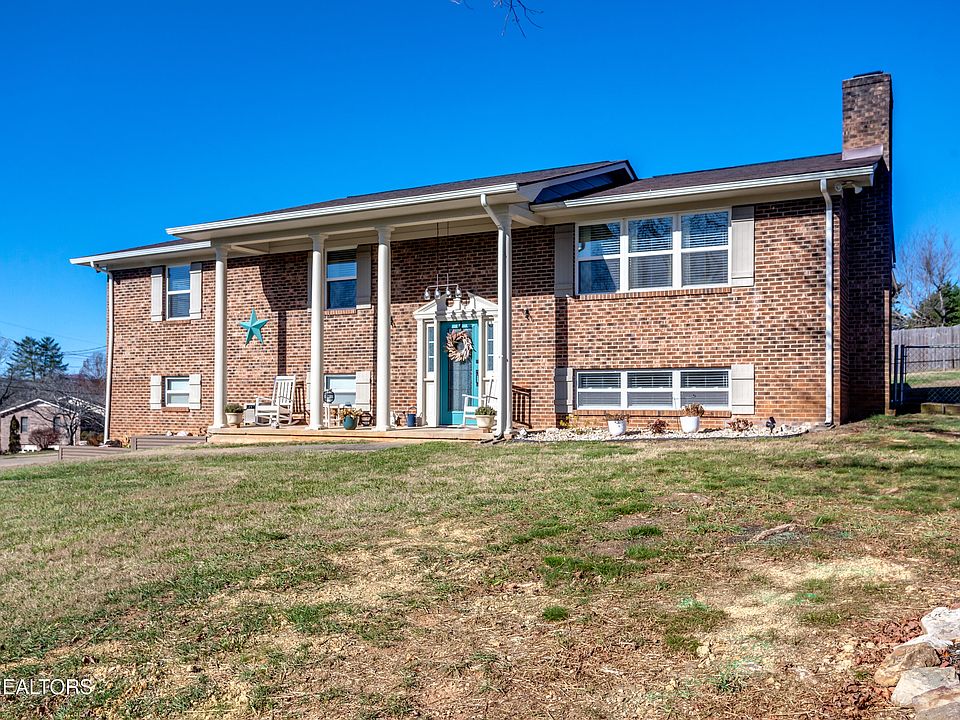 1st image of 7108 W Chermont Cir