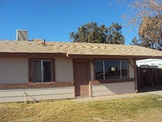 1st image of 2638 E Grovers Ave