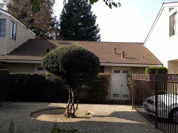 4th image of 2834 W Caldwell Ave