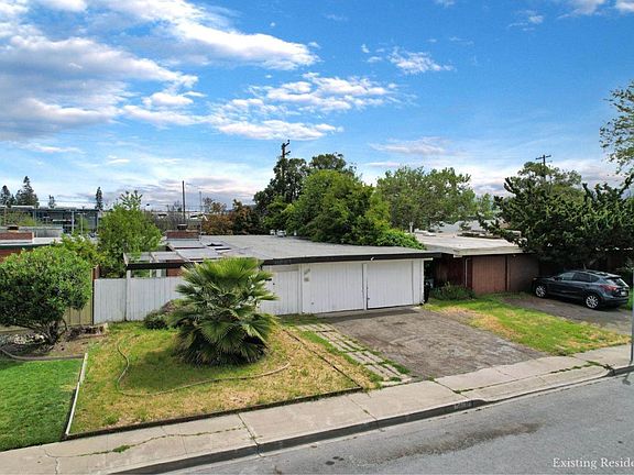 2nd image of 3074 McKinley Dr