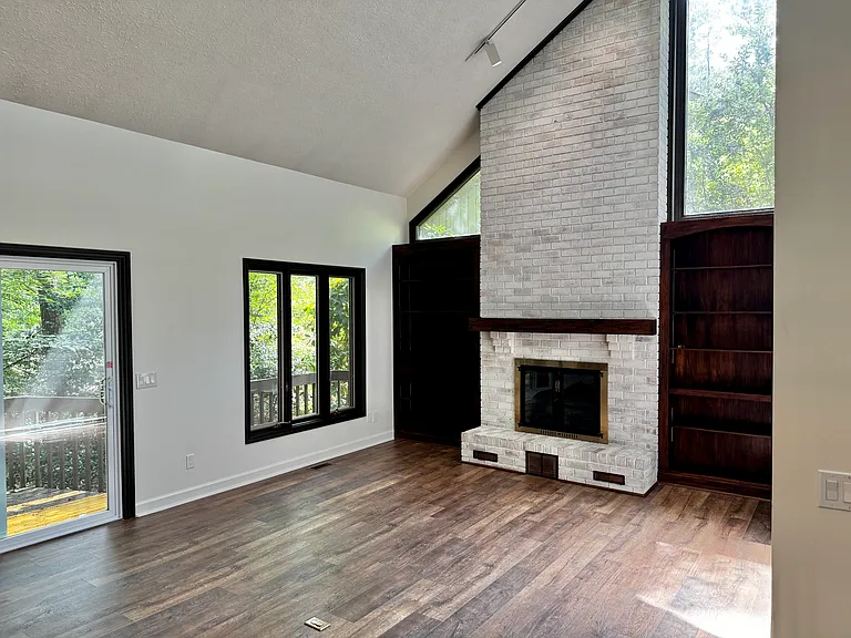 1723 Margarita Ln — Photo 19