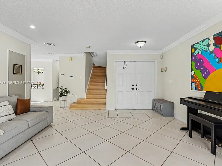 17367 SW 20th Ct — Photo 12