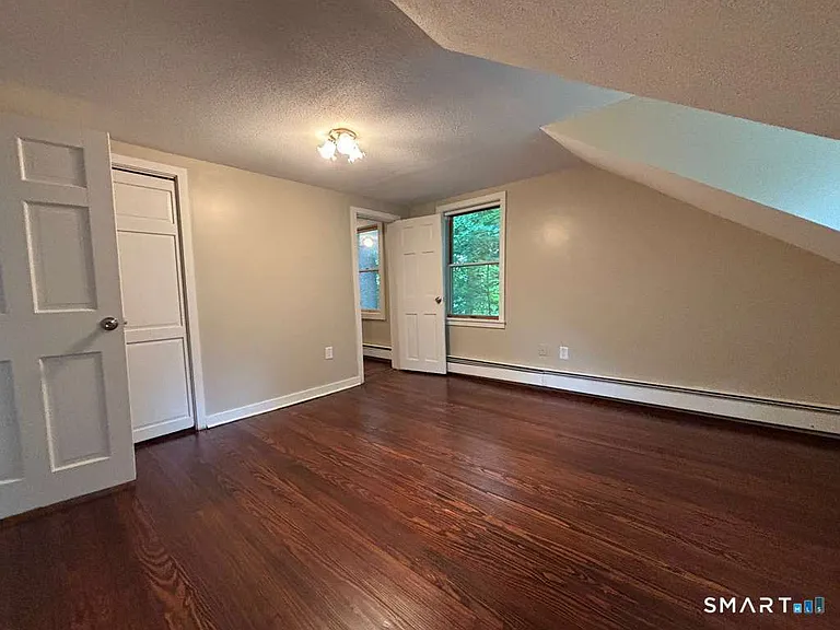 7 Seminary Rd — Photo 7