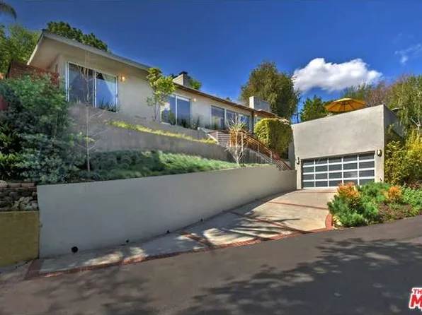 13470 Contour Dr, Sherman Oaks, CA 91423