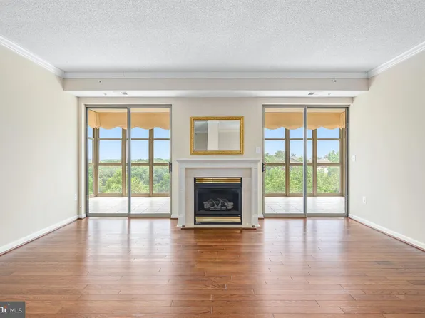 19370 Magnolia Grove Sq Unit 410, Lansdowne, VA 20176