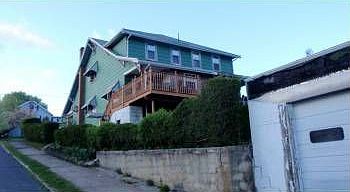 4th image of 564 W Washington St