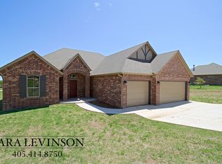 12420 Smokey Rdg, Guthrie, OK 73044