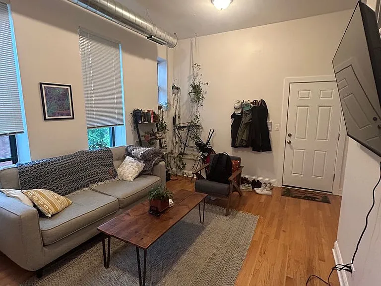2559 W North Ave #3R — Photo 3