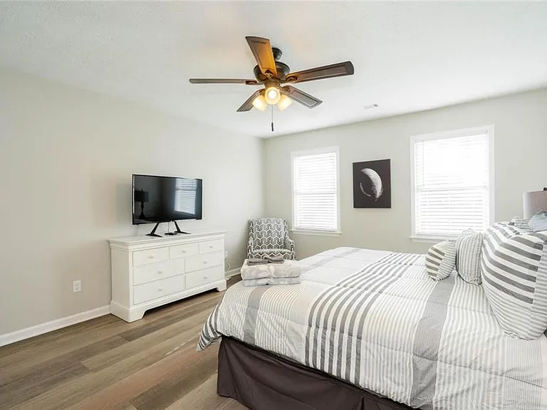 302 Independence Way — Photo 34