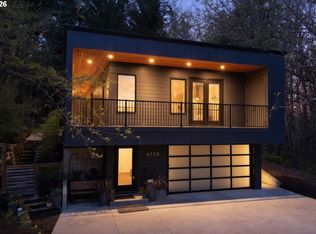 9735 NW Lilac Ct, Portland, OR