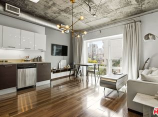 645 W 9th St APT 529, Los Angeles, CA