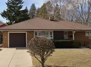 2663 S 52nd St, Milwaukee, WI 53219