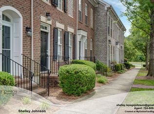 8532 Beaver Creek Dr, Charlotte, NC 28269