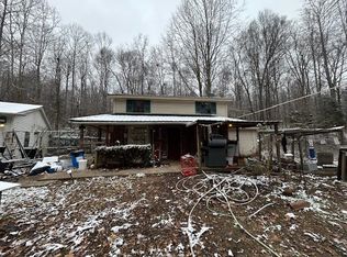 328 Ralph Burba Rd, Mammoth Cave, KY 42259