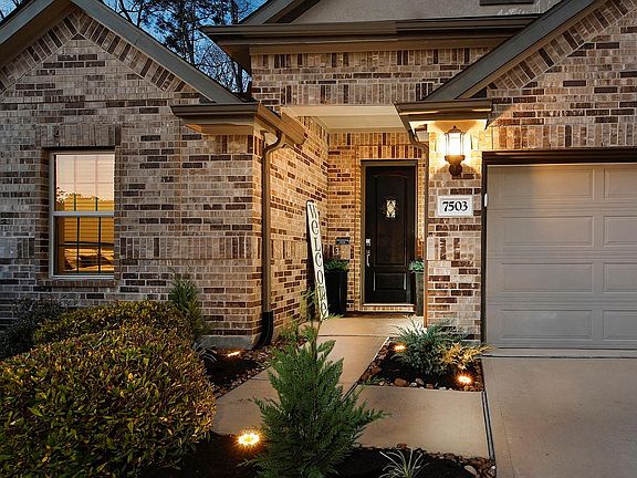 3rd image of 7503 Enchanted Rock Ct