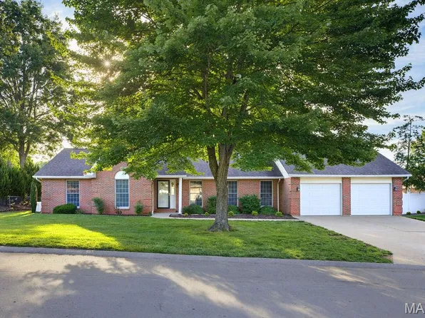 1736 Sherwood Dr, Cape Girardeau, MO 63701