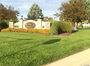 367 Ridge Meadow Ln, Washington, MO 63090