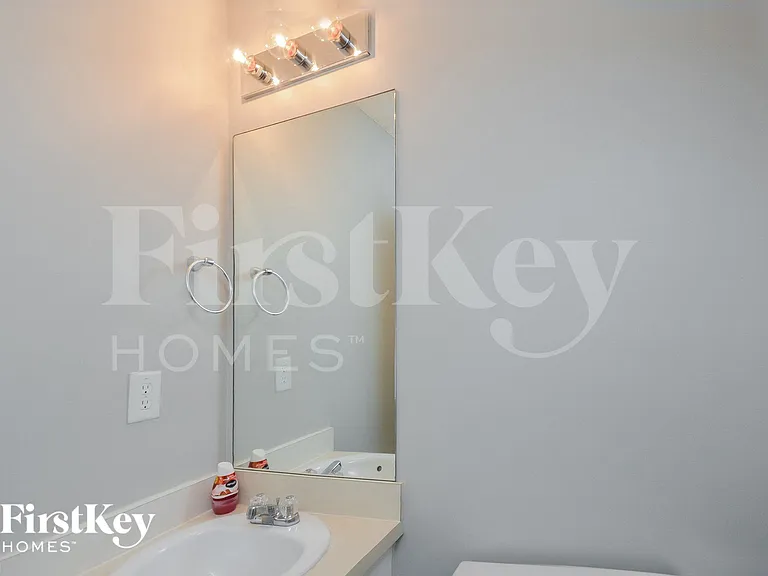 70 Fieldview Ln — Photo 14