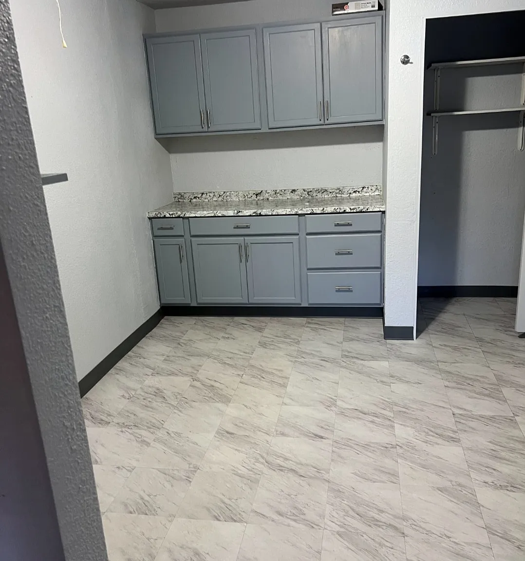 2 bed, 900 sqft, $1,250 — Photo 3