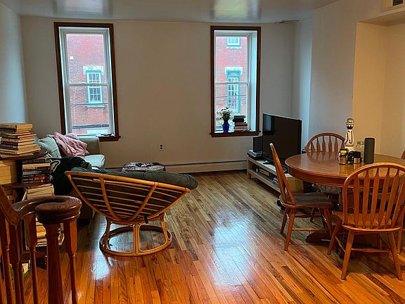 5th image of 745 N 25th St #1