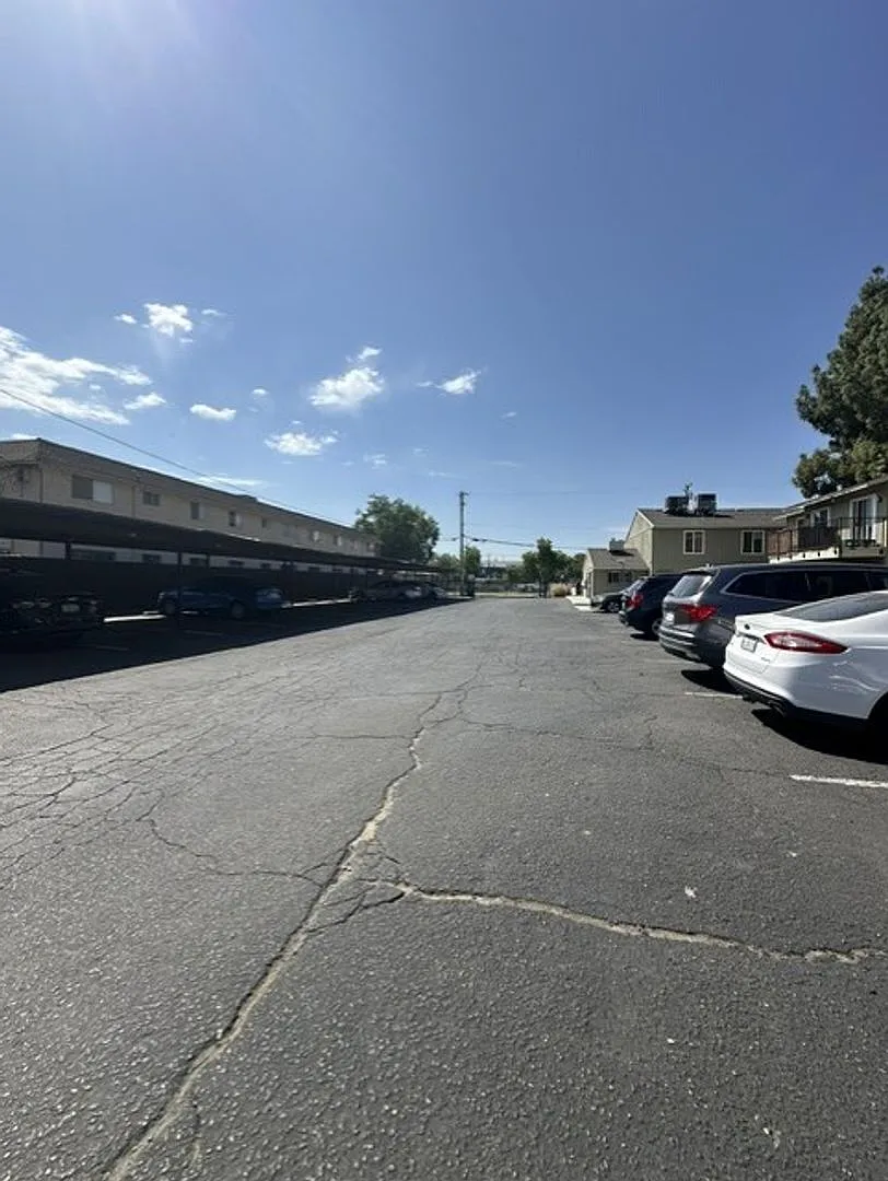 Pontiac LLC — Photo 2