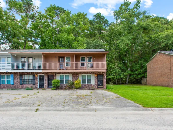 100 Kimeran Ln APT D, Summerville, SC 29485