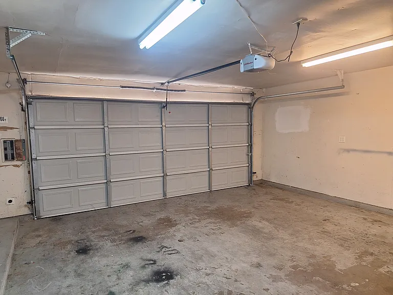 10238 White Elm Rd — Photo 24