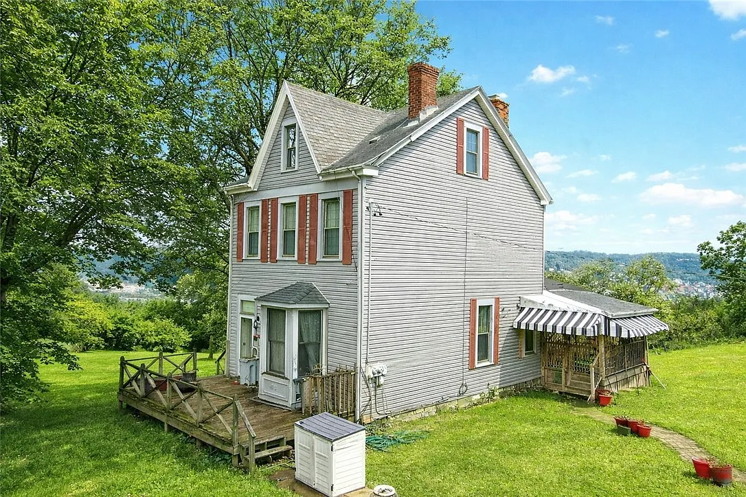 30 Perry St photo 1