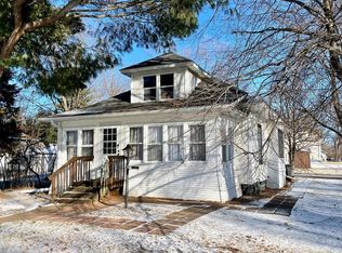 1720 6th St E, Menomonie, WI 54751