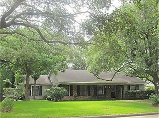 1219 Brazos St, Rosenberg, TX 77471