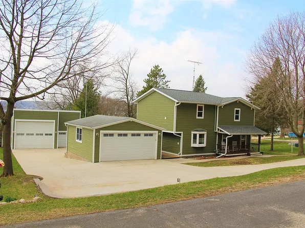 N6501 Orchard Hghts Rd, Delavan, WI 53115