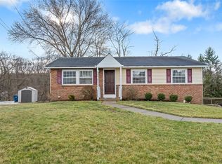 133 Big Horn Rd, Pittsburgh, PA 15239