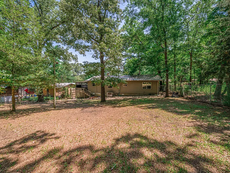 2500 County Road 3440 #3440 — Photo 32