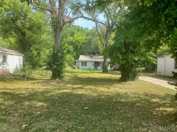 713 Mildred Ave, Cahokia, IL 62206