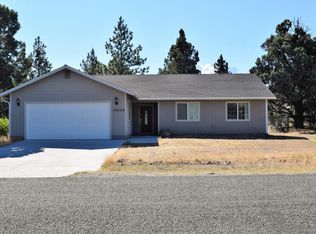 16534 Woodside Rd, Weed, CA 96094