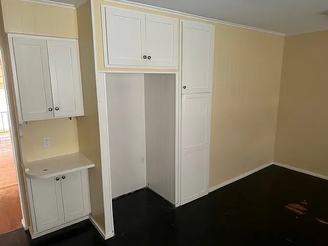 101 E Midland St — Photo 19