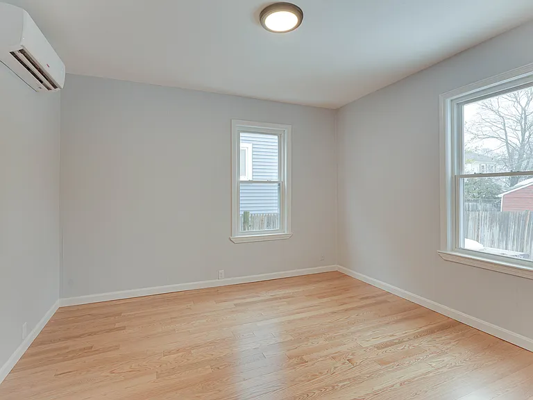 24 Dunlap St #1 — Photo 9