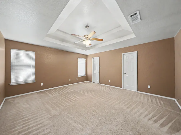 1123 Marlee Cir — Photo 11
