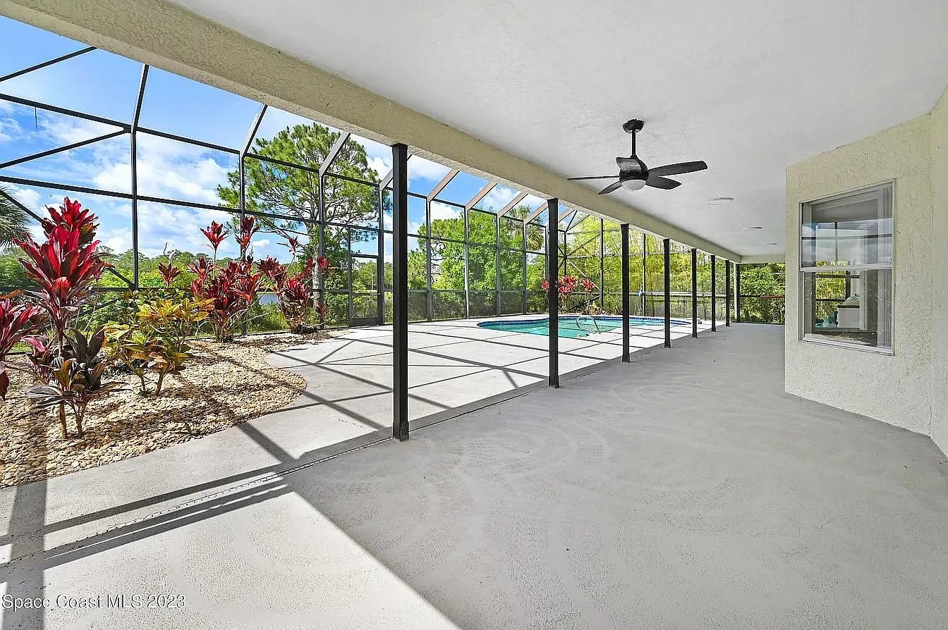 3 bed, 2.5 bath, 3037 sqft, $3,800 — Photo 4