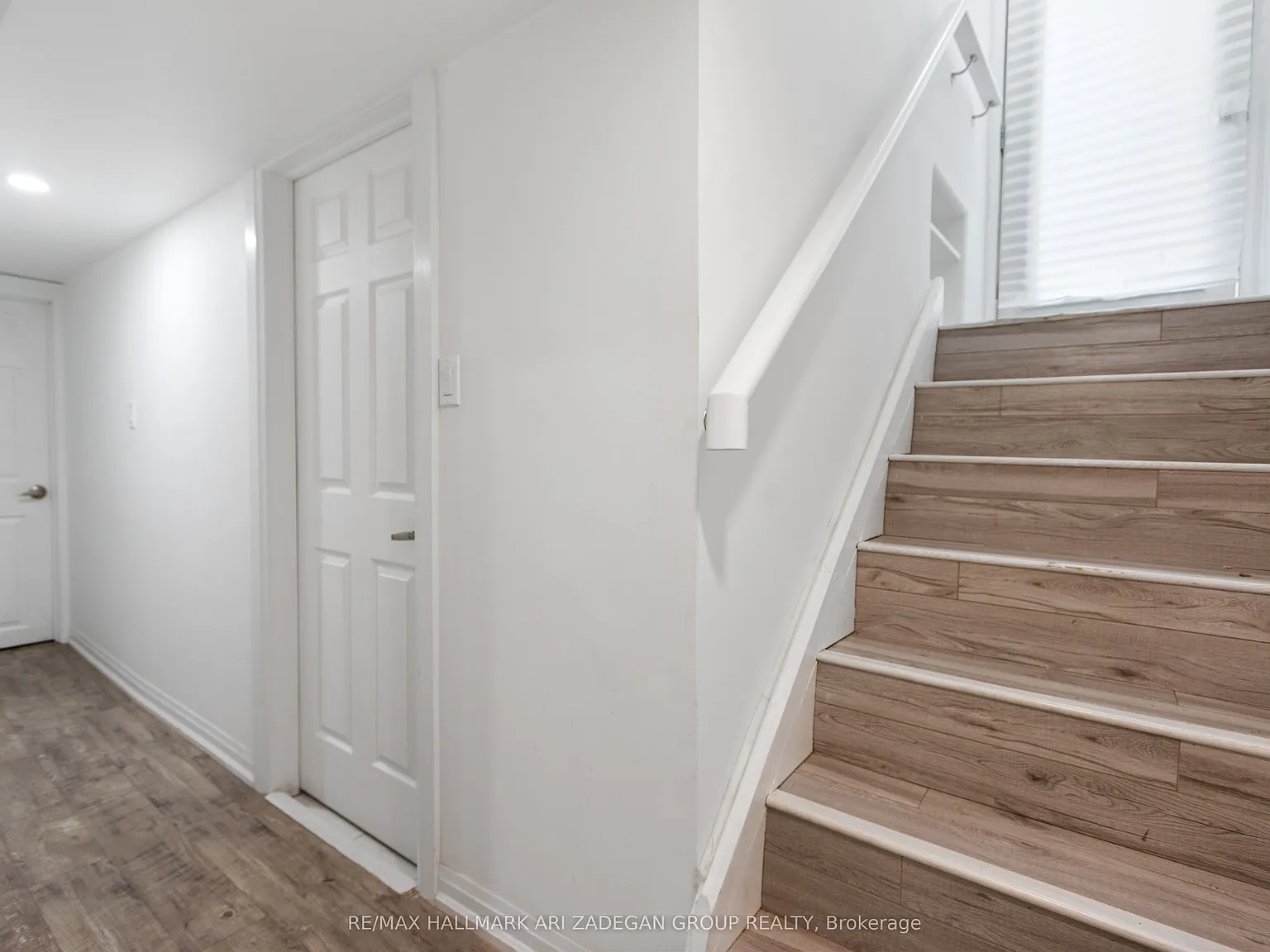 2 bed, $1,699 — Photo 2