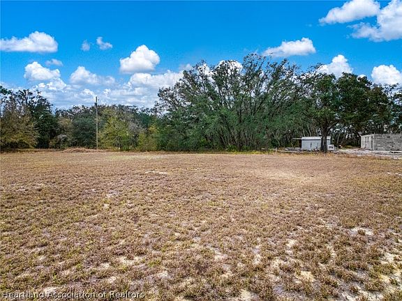 4th image of 2713 W Hasbrouck Rd