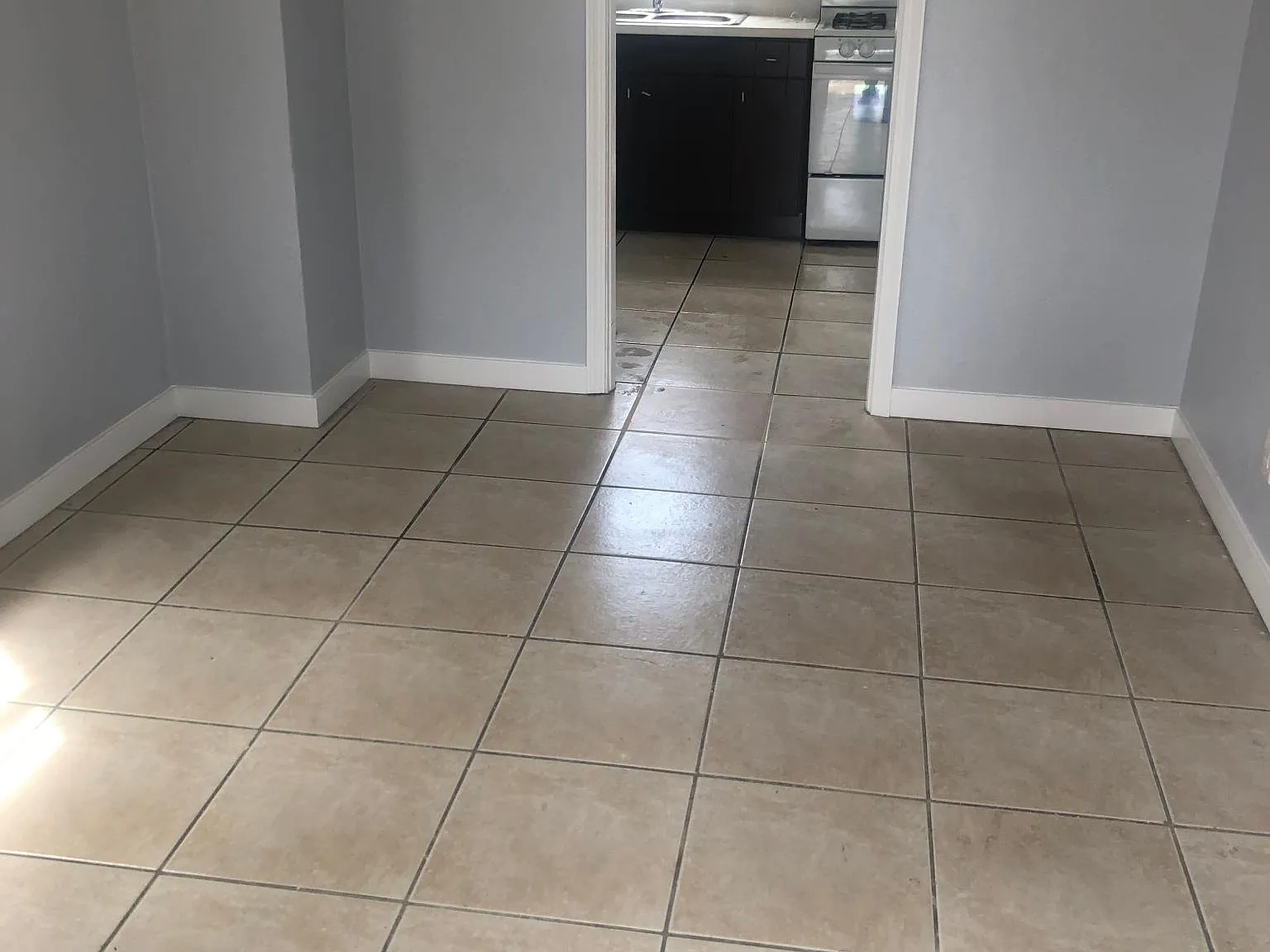 2 bed, 650 sqft, $2,509 — Photo 2