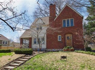 6834 Grand Ave, Kansas City, MO 64113