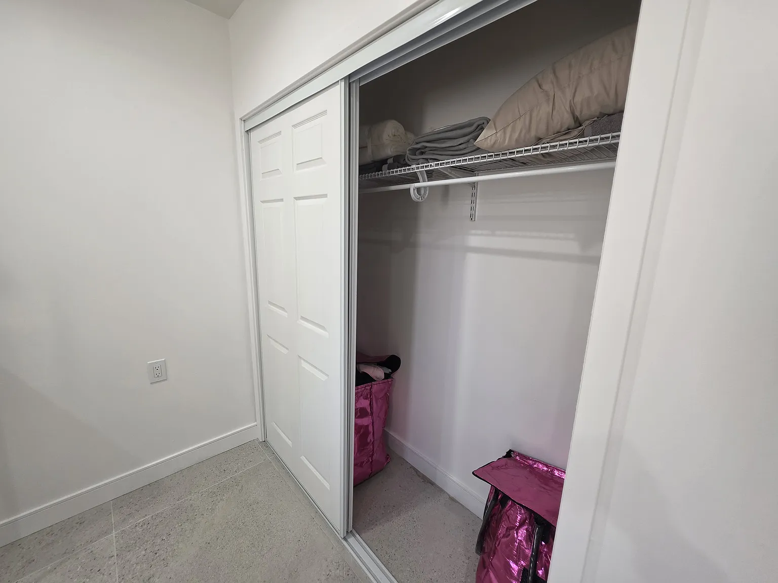 2 bed, 780 sqft, $2,795 — Photo 3