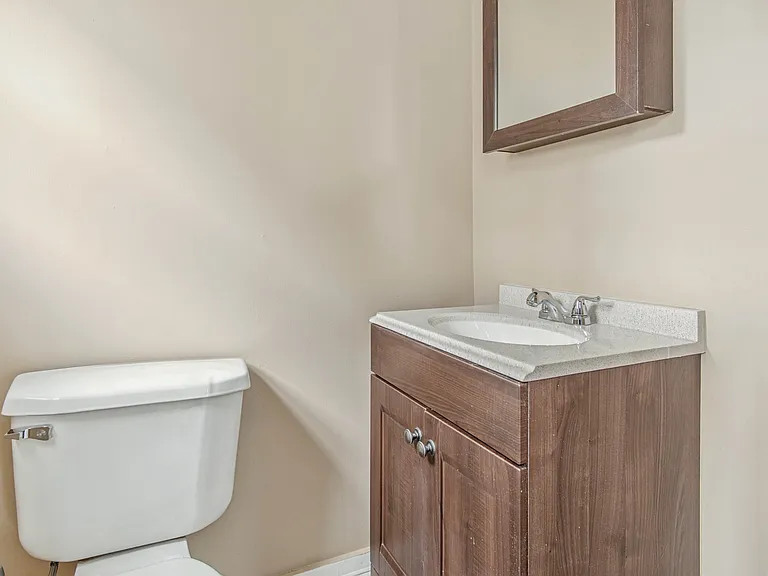 123 State Pl — Photo 20