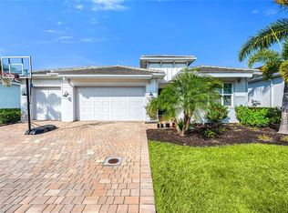 28041 Captiva Shell Loop, Bonita Springs, FL 34135