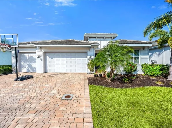 28041 Captiva Shell LOOP, BONITA SPRINGS, FL 34135