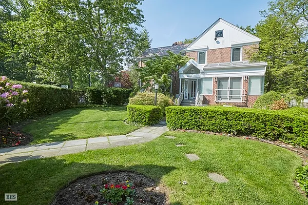 Sold by Brown Harris Stevens | media 14