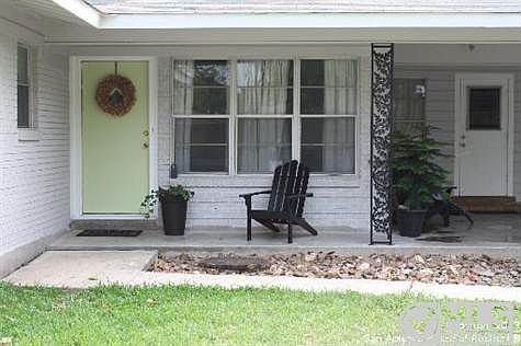 5th image of 109 Winn Ave