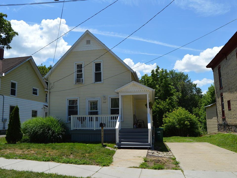 1st image of 342 Page St NE